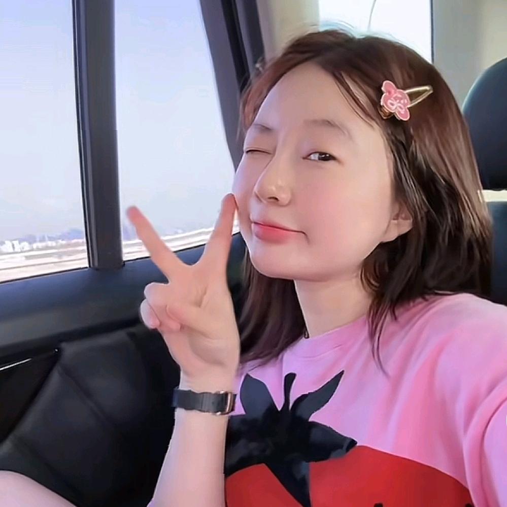 博拉拉（时尚穿搭）