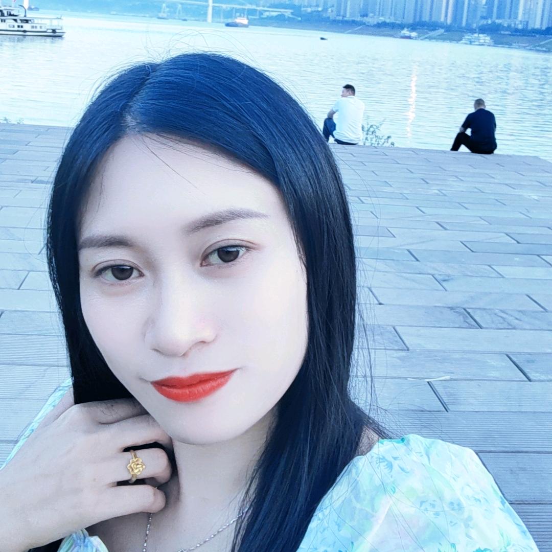傻丫头🧚‍♂️🧚‍♀️