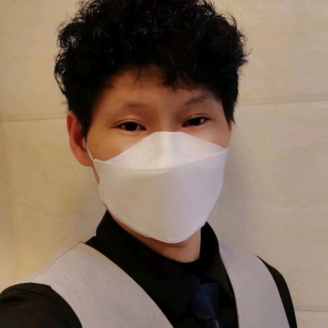 う阳ˉ﹃ˉ光男孩