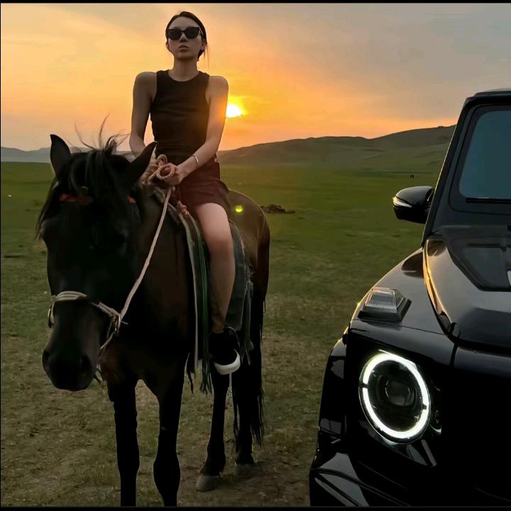 杨乐多i