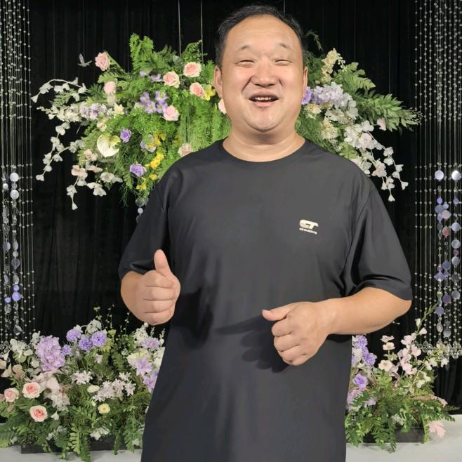 办婚礼找创意哥