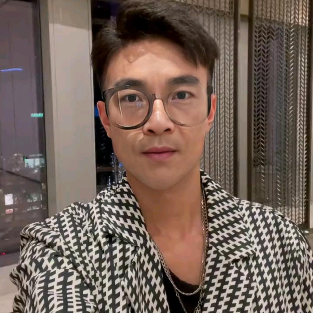 大叔不抽烟🤫
