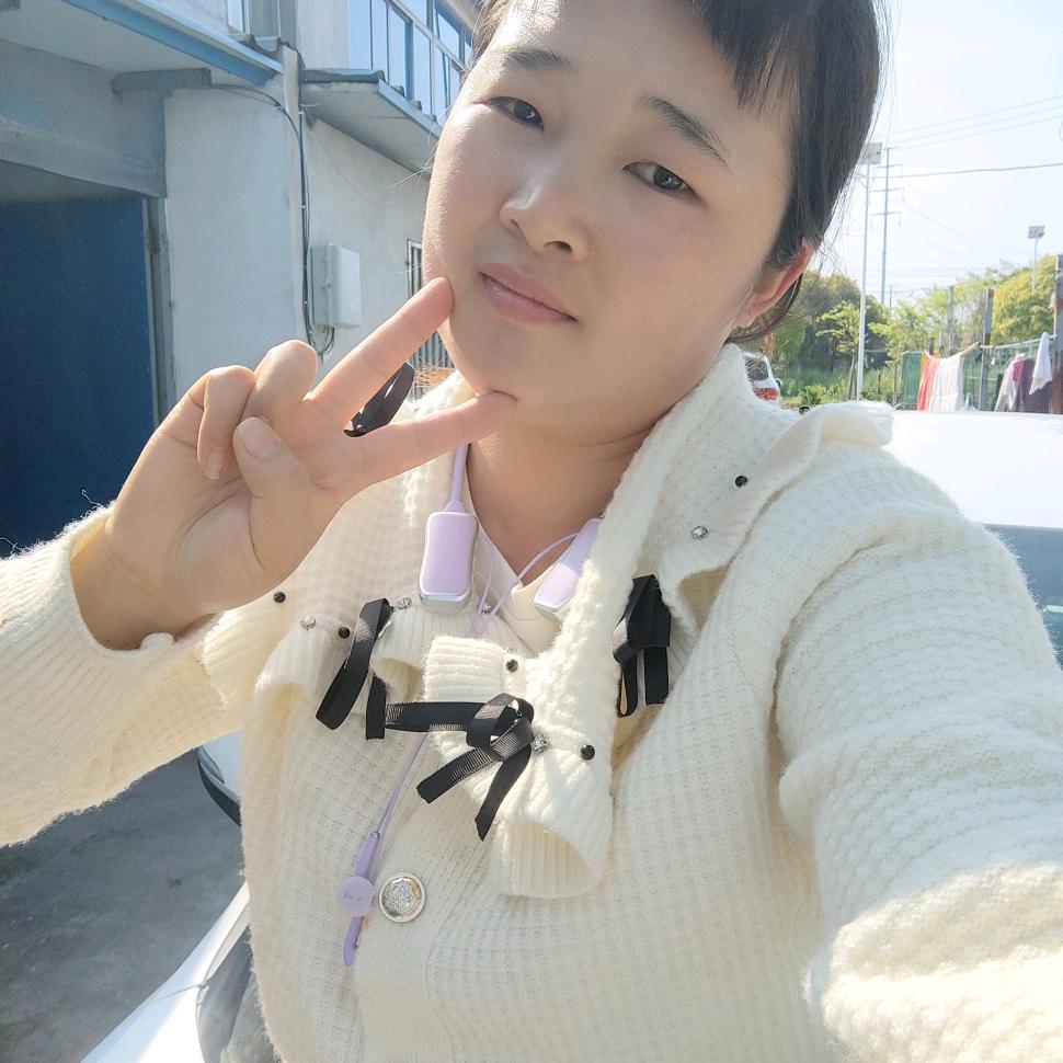 罗鑫，封心锁爱