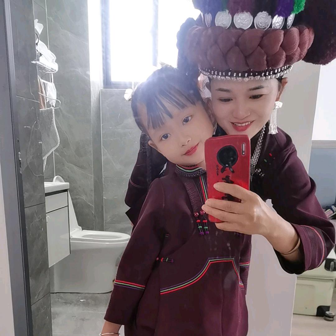 李家姑娘（连赞拉黑）