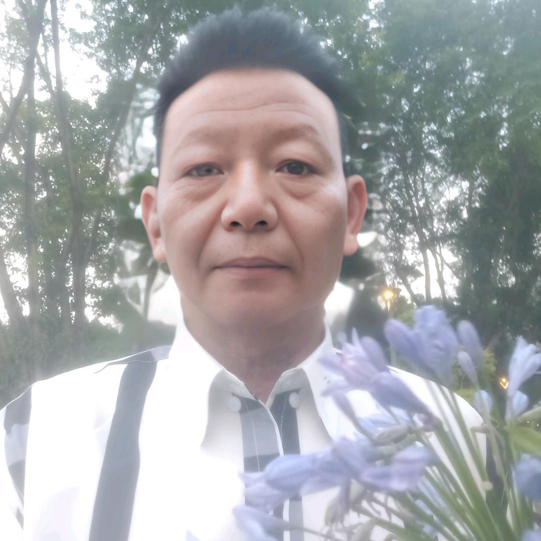 李天模