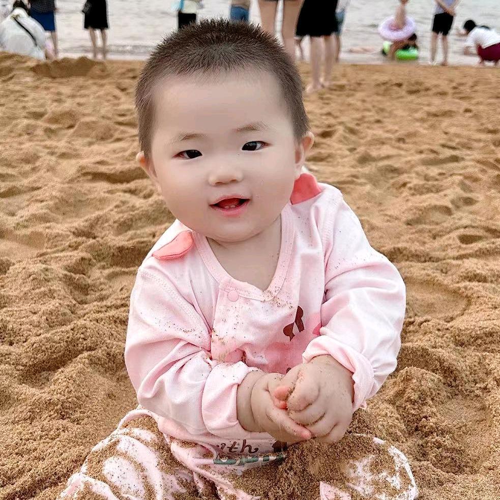 丞瑾娃儿爹