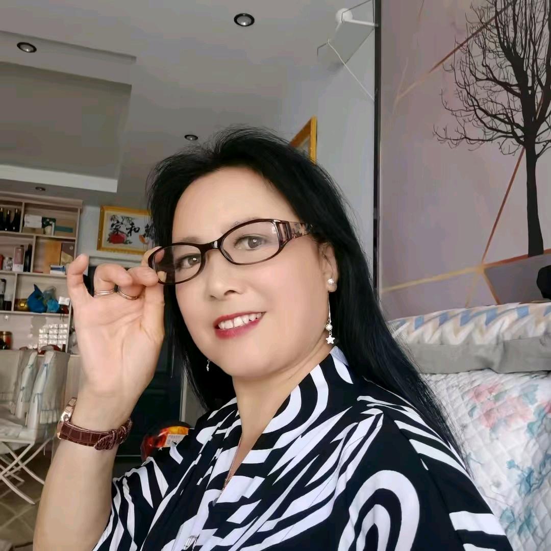 顾奶奶((下午2点半开播))🌺