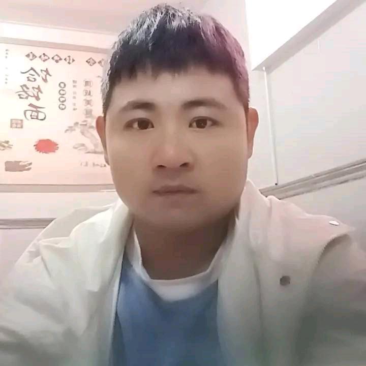 ღ🦋᭄别碰💔我心꧔ꦿ᭄  ໑