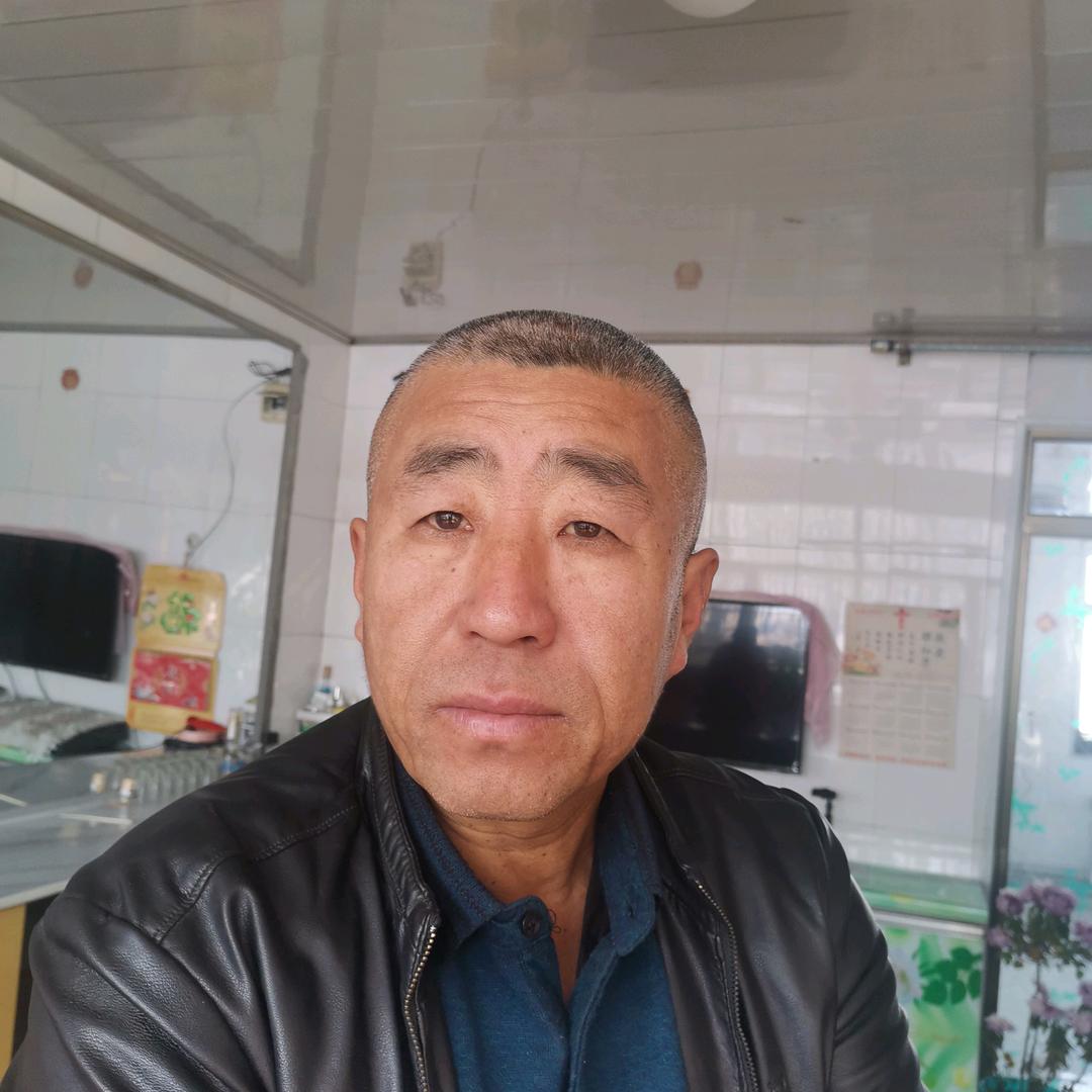 高洪江