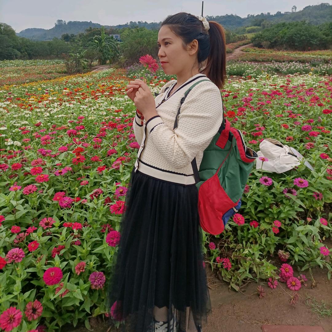 @小    芳