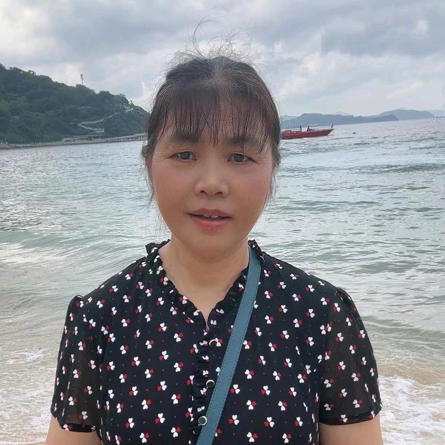幸福一家，黄