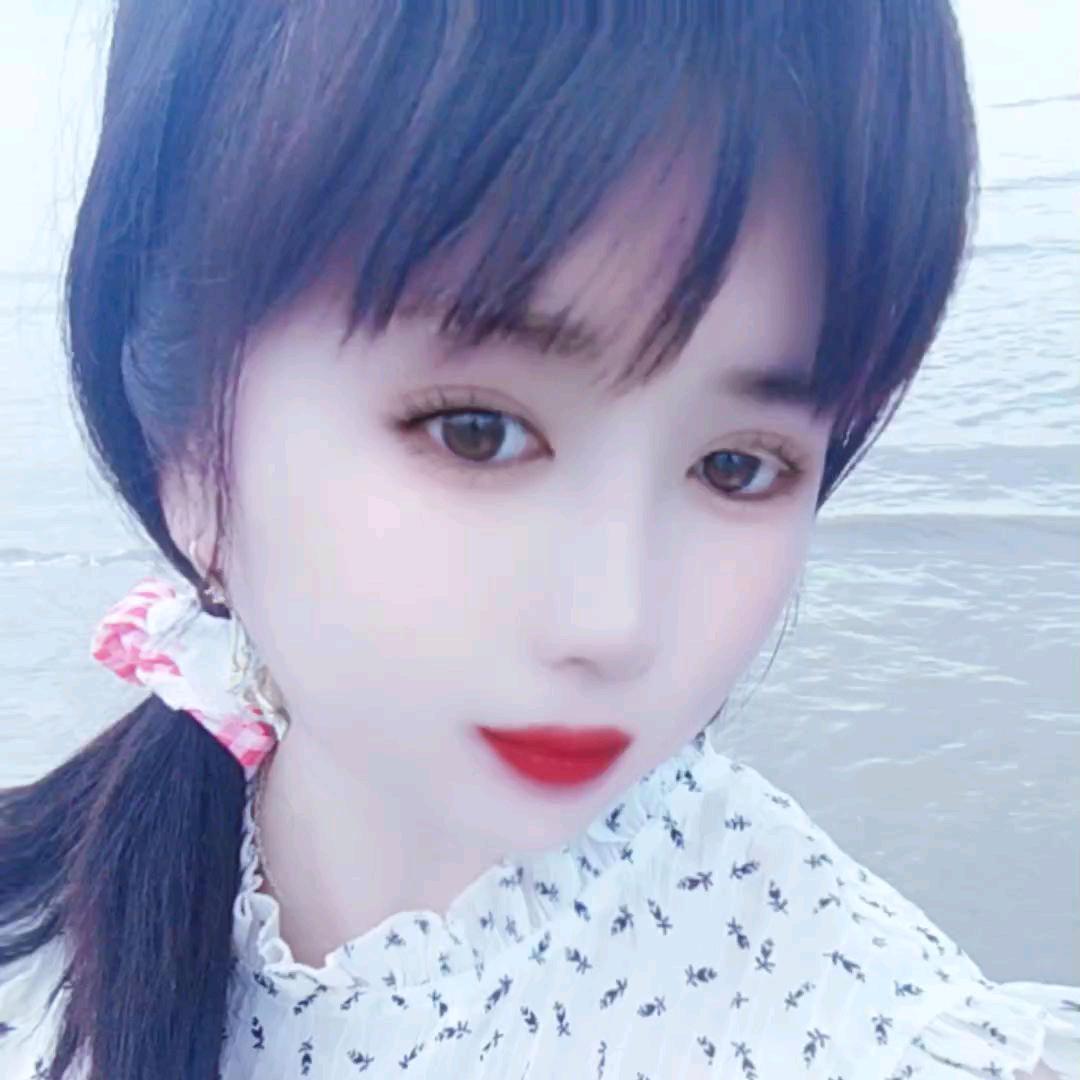 可爱的小女孩