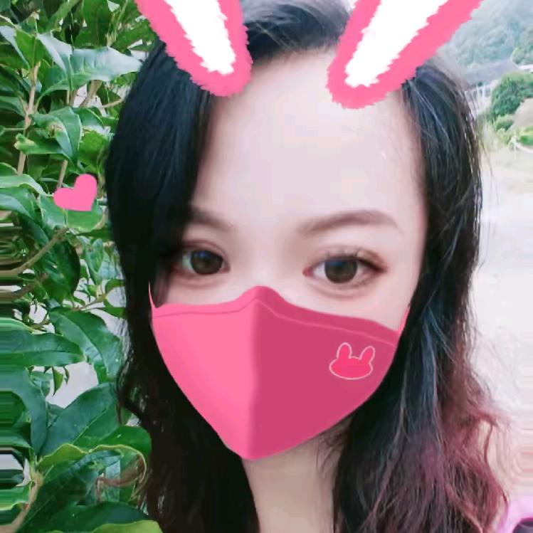 🥀胭脂泪痕(三个孩子的单亲妈妈)