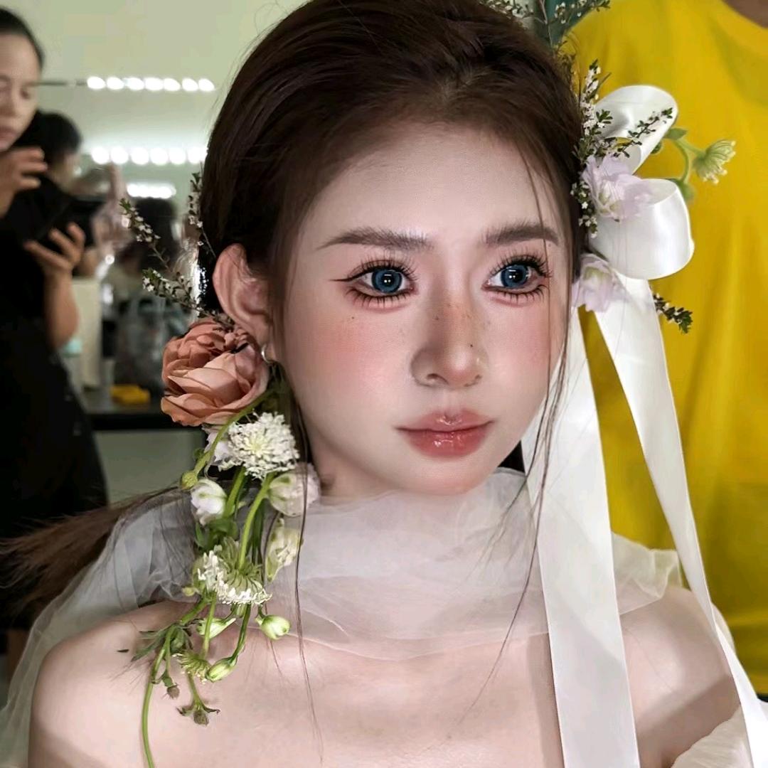 仁怀化妆师嘻嘻