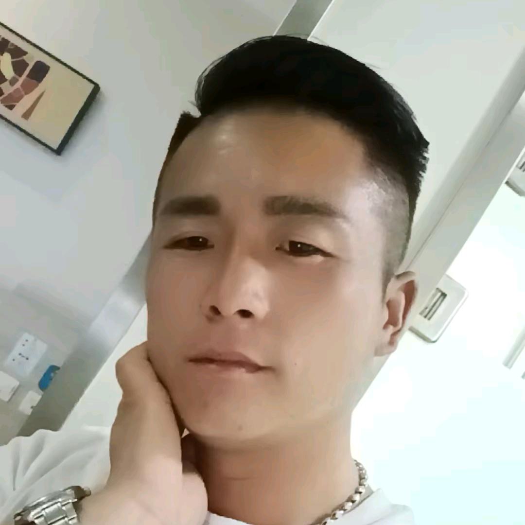 @你的小龙哥