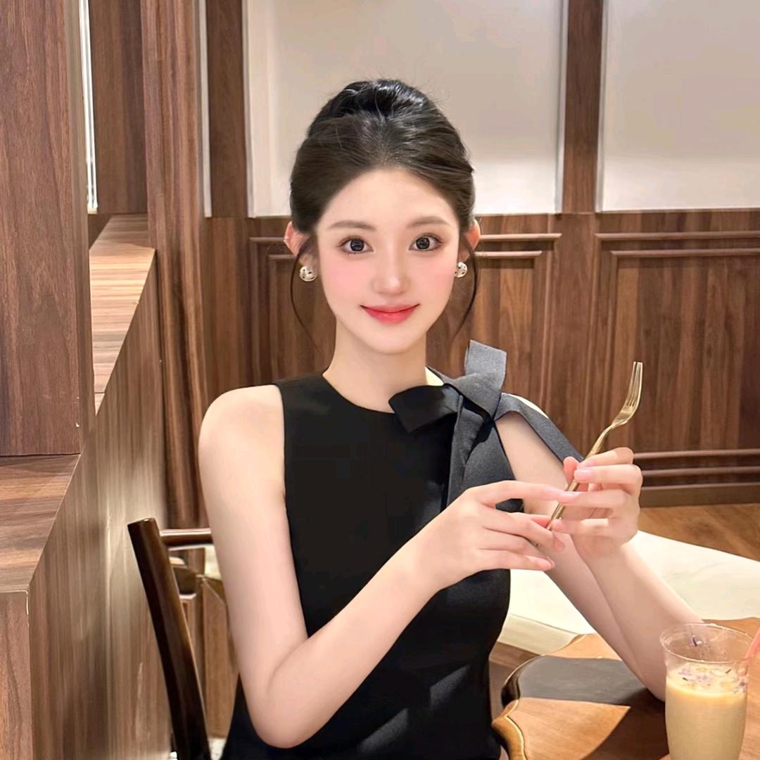 晚总 华耀轻奢手机定制总仓