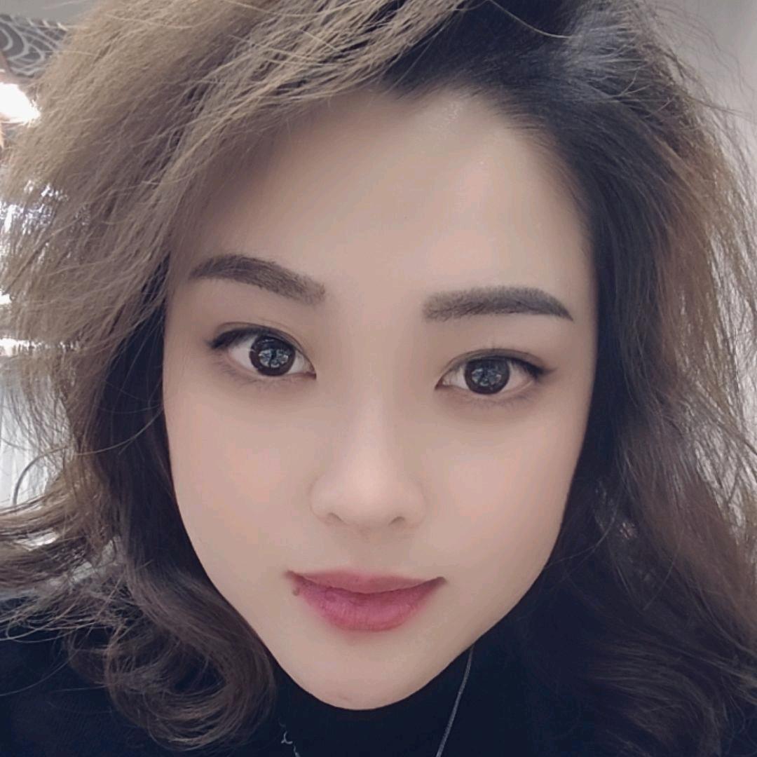 如月初吻