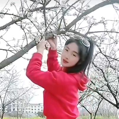 蒋老大（雪儿）