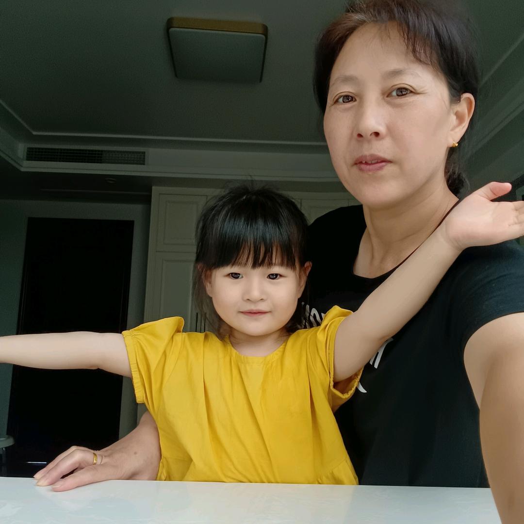 彩.，为生活奔波。