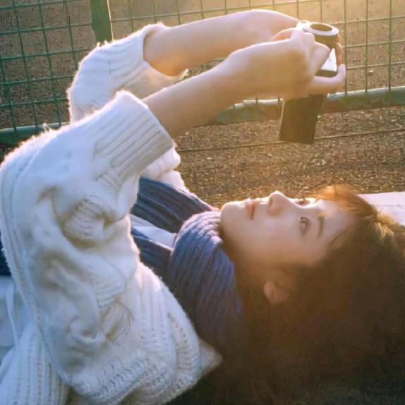 小苹爱吃菜