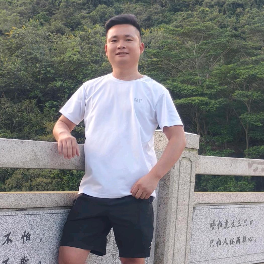 老乡家园爱心超市