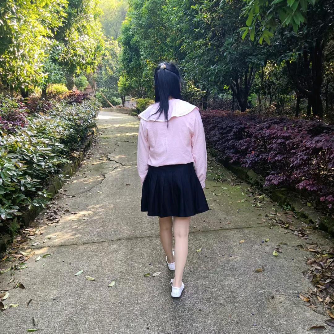 (ღ幸♡运‿相♡随ღ)