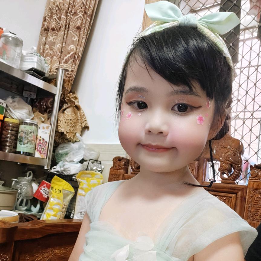 四个娃的麻麻