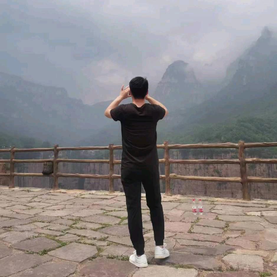 瀚海听澜
