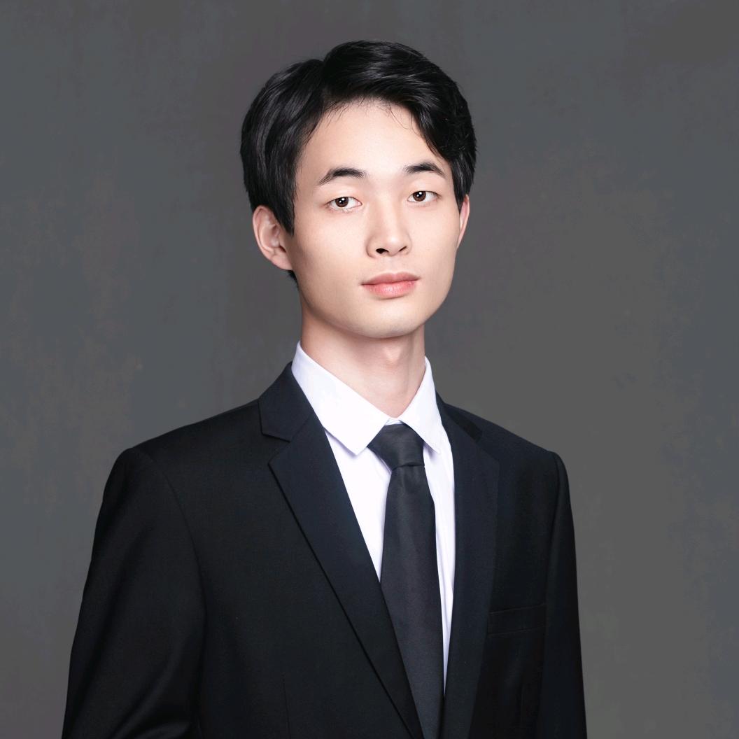 翁小律