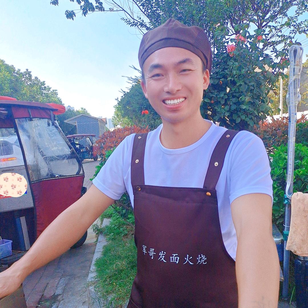 军哥大馅馄饨