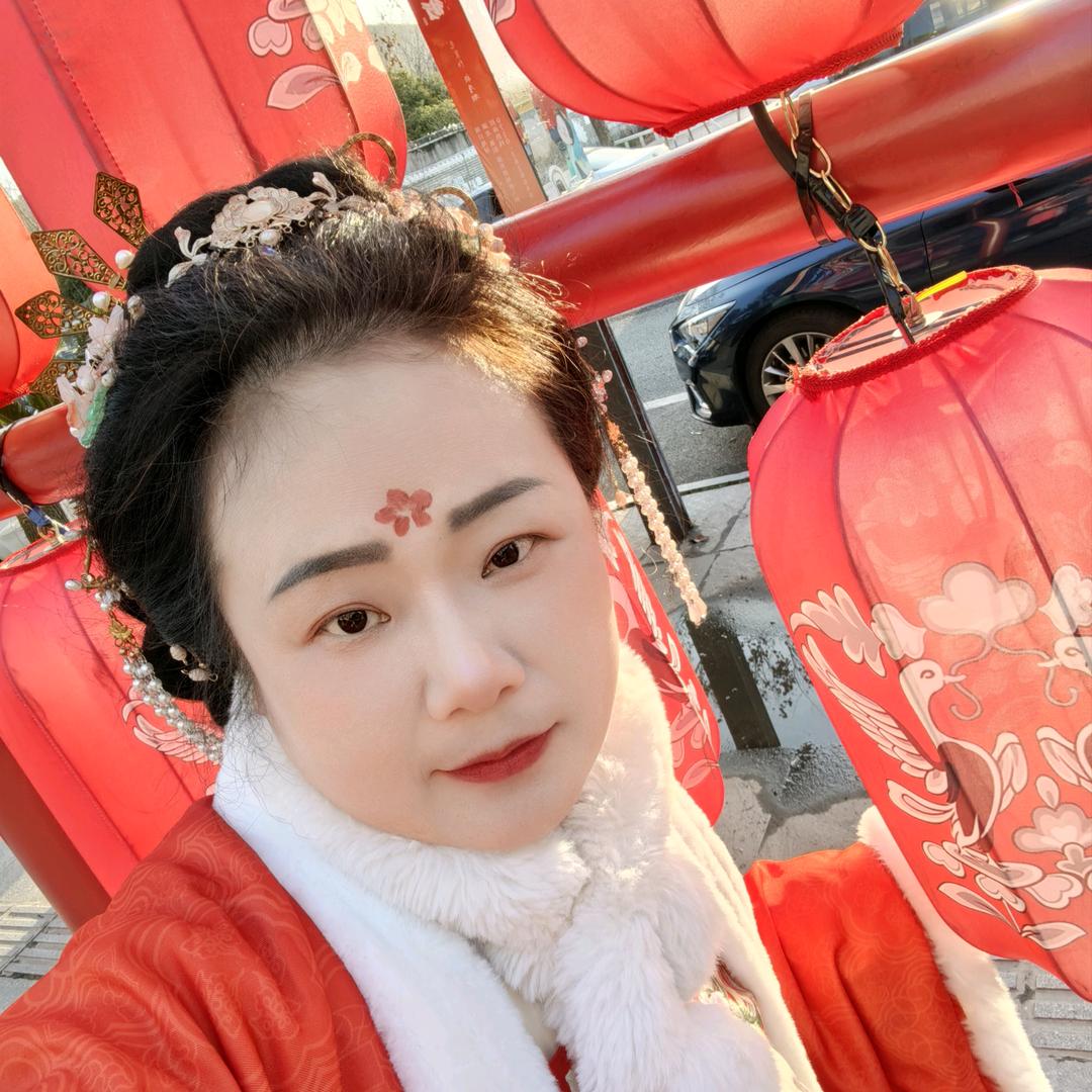 爱༂琴༂海༂🎈🌹（拒聊）