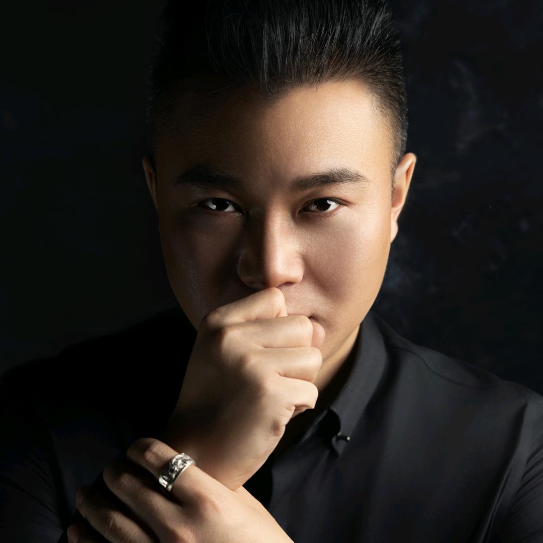 可能是佐宇航吧