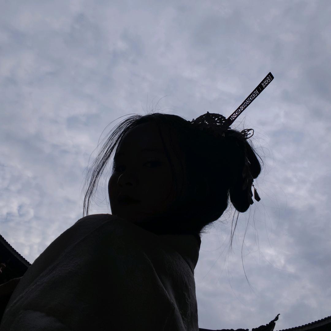 白狐桃妖妖