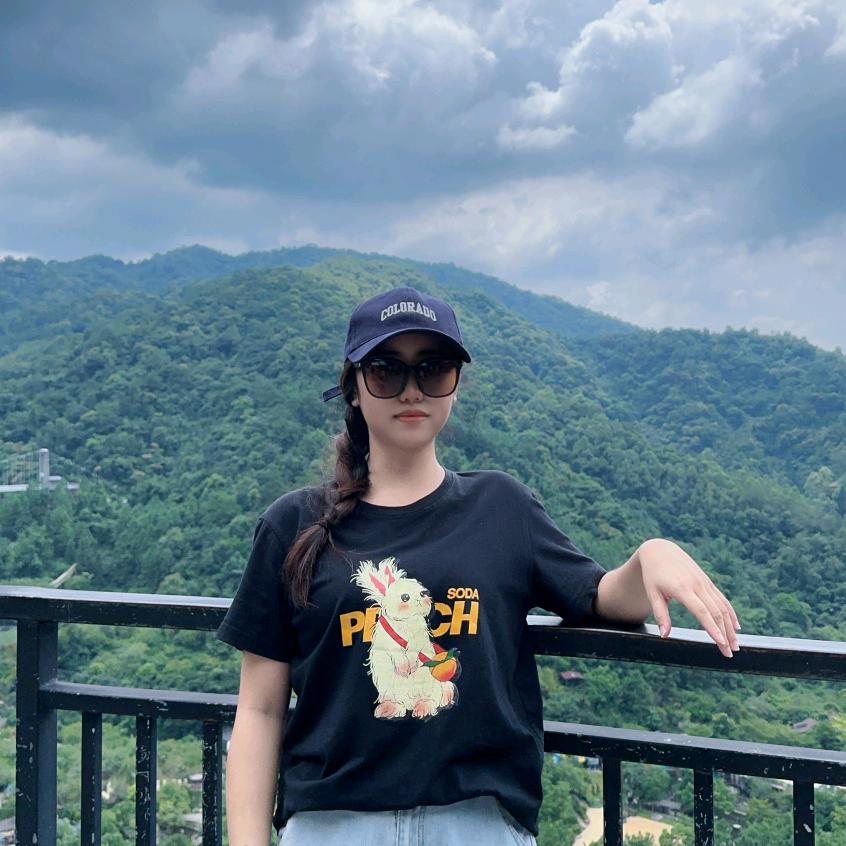 村里在逃翠花～💃