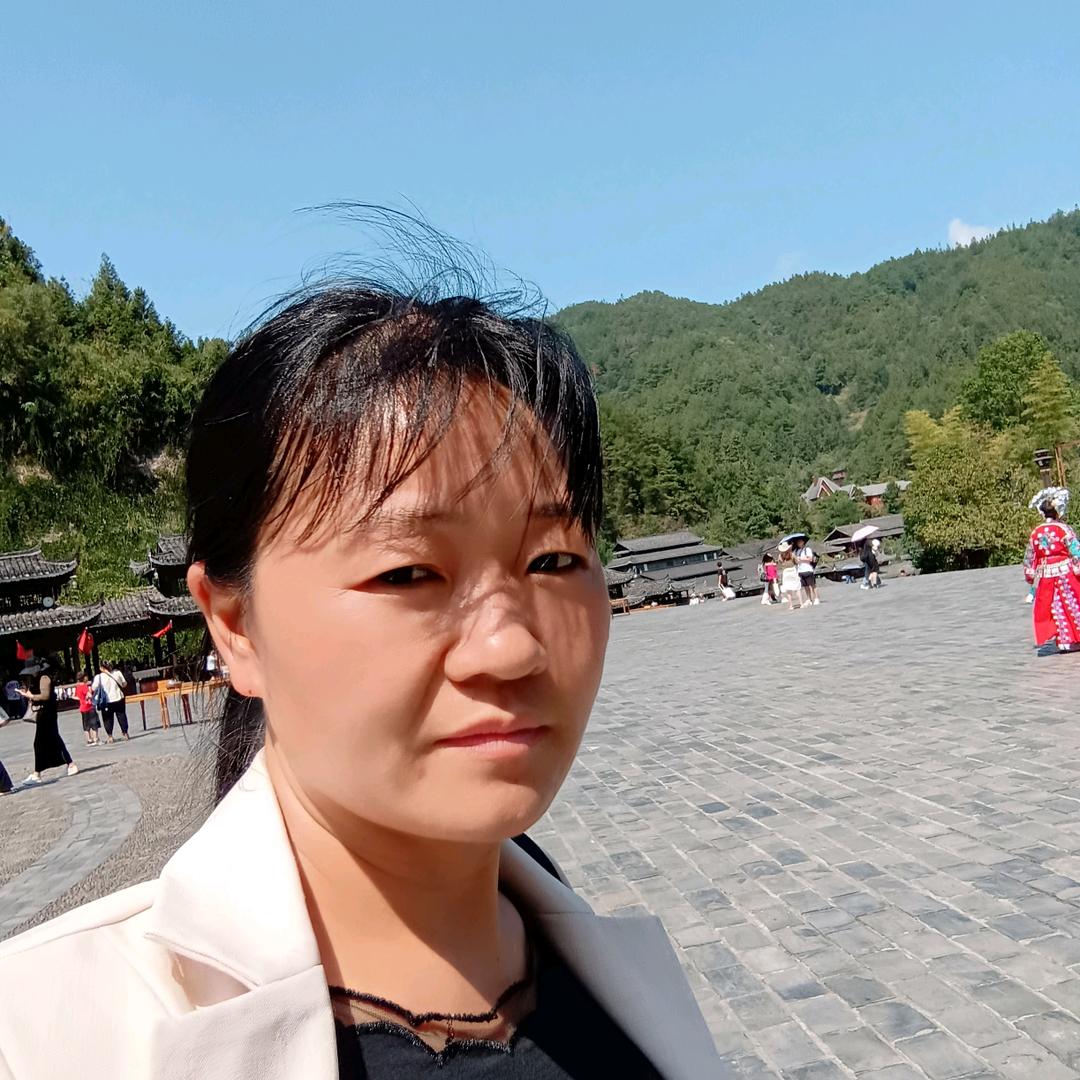 朱姐者相镇牛场坡永顺丧葬用品纸火店