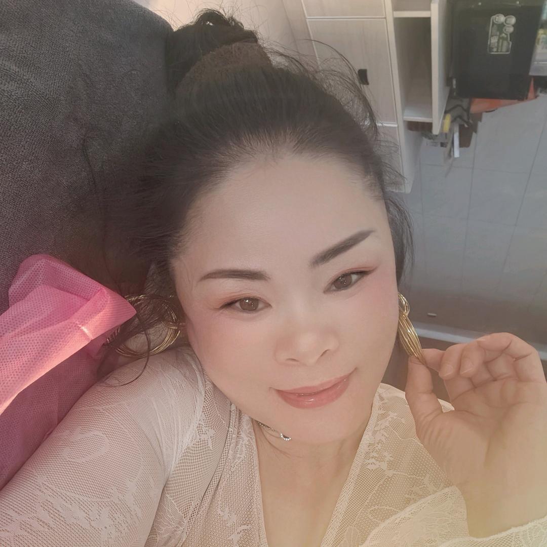 洁洁姐