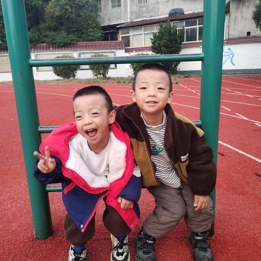 宝宝肚肚在打雷（涨粉中）