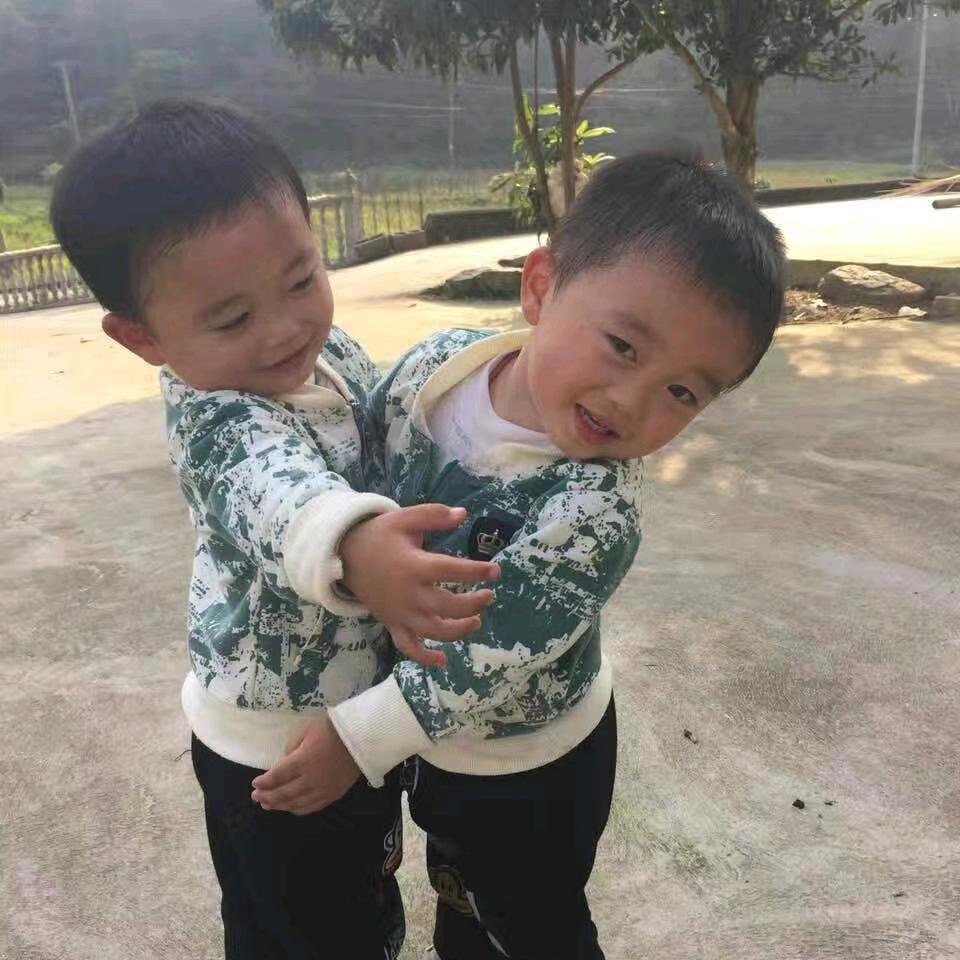 双胞胎