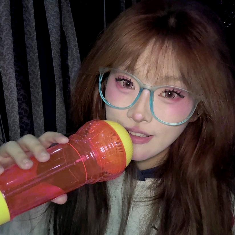 见朕为何不跪？