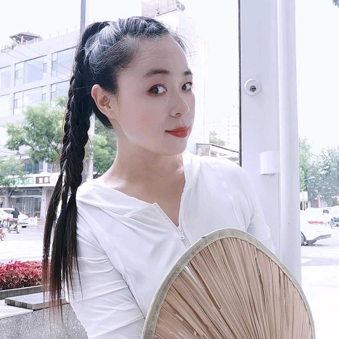 赞皇利安驾校陈丽粉