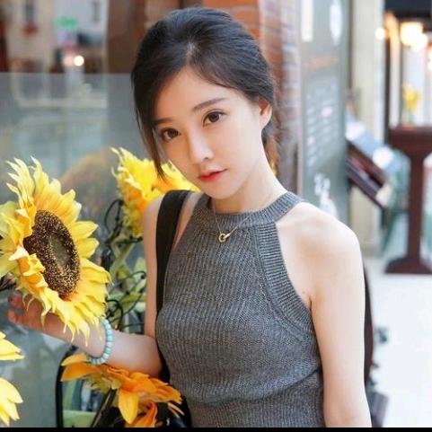 三丫头《商品在橱窗》