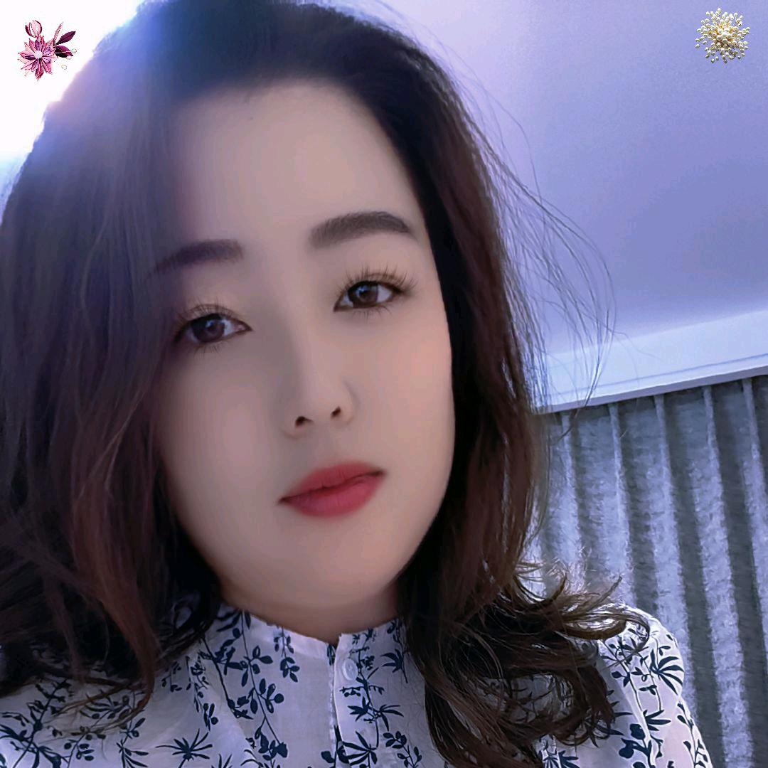 百盛驾校教练李燕