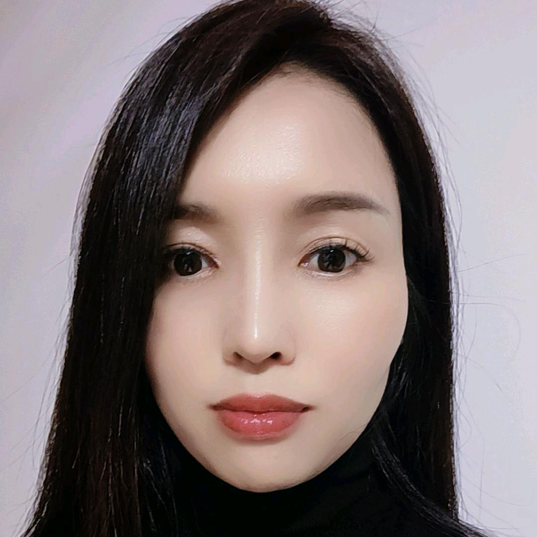 爱笑的小仙女