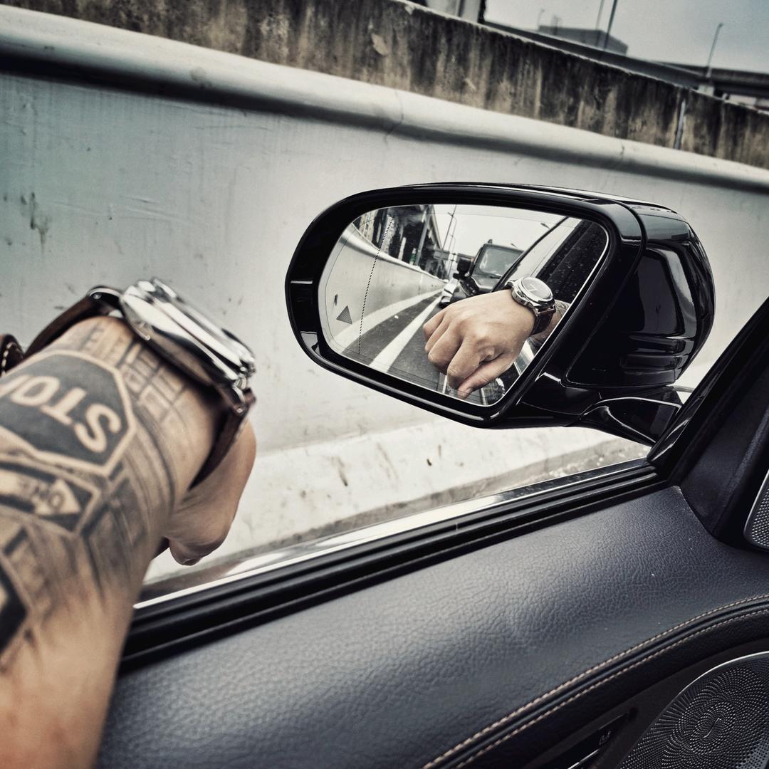 喜欢沛纳海的龍舌