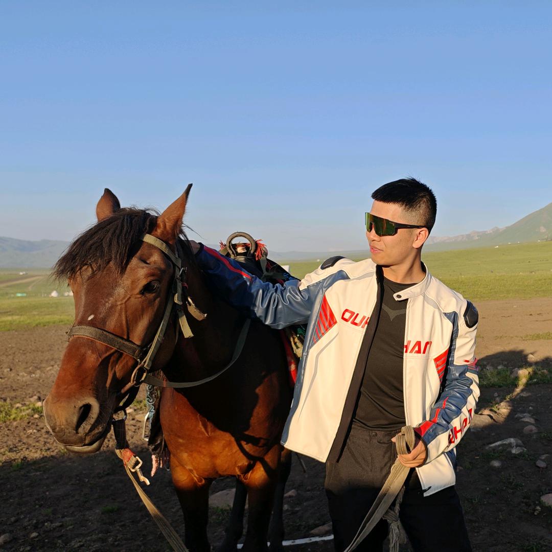 蔡蔡鲁（已退役）