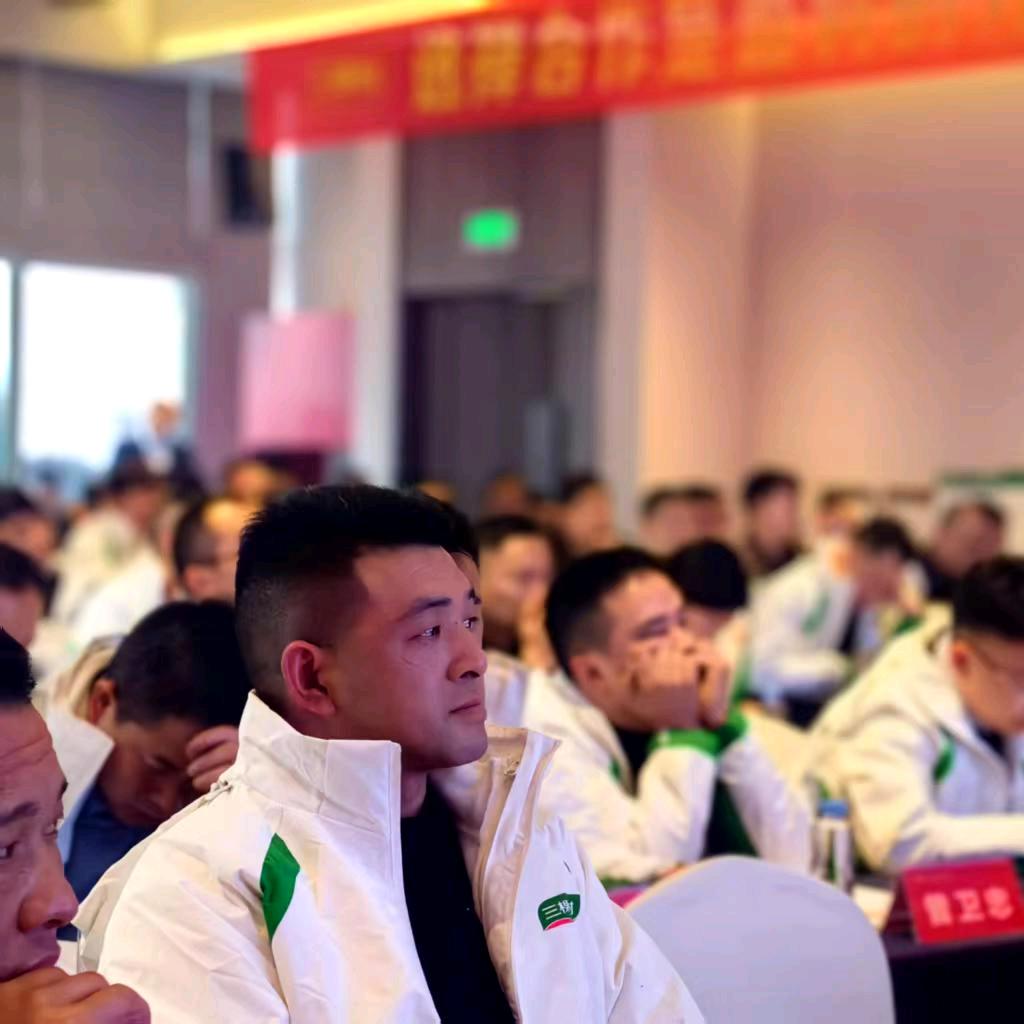 务川外墙仿石漆杰哥