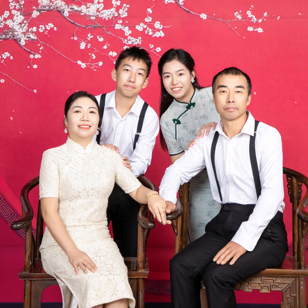 幸福一家人💖💖