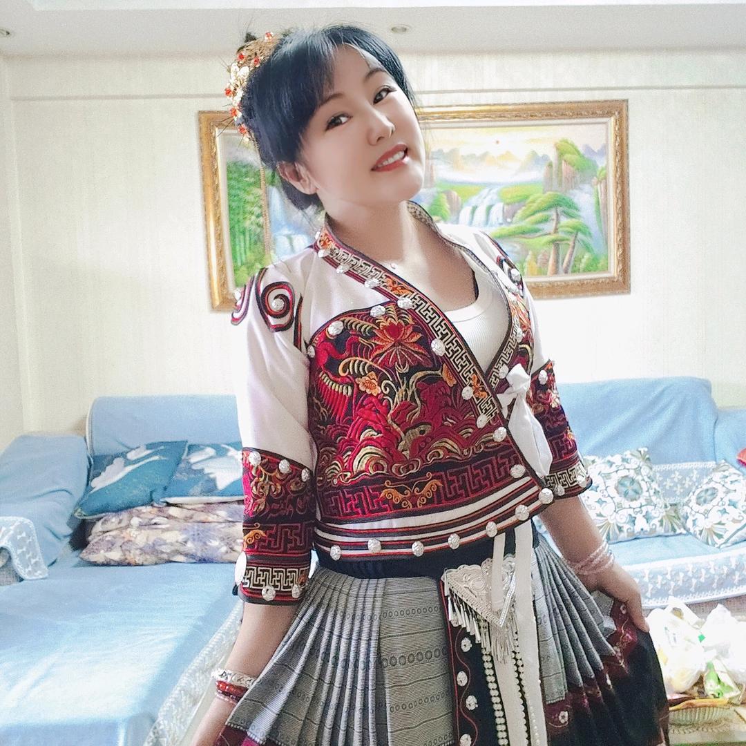 苗家妹