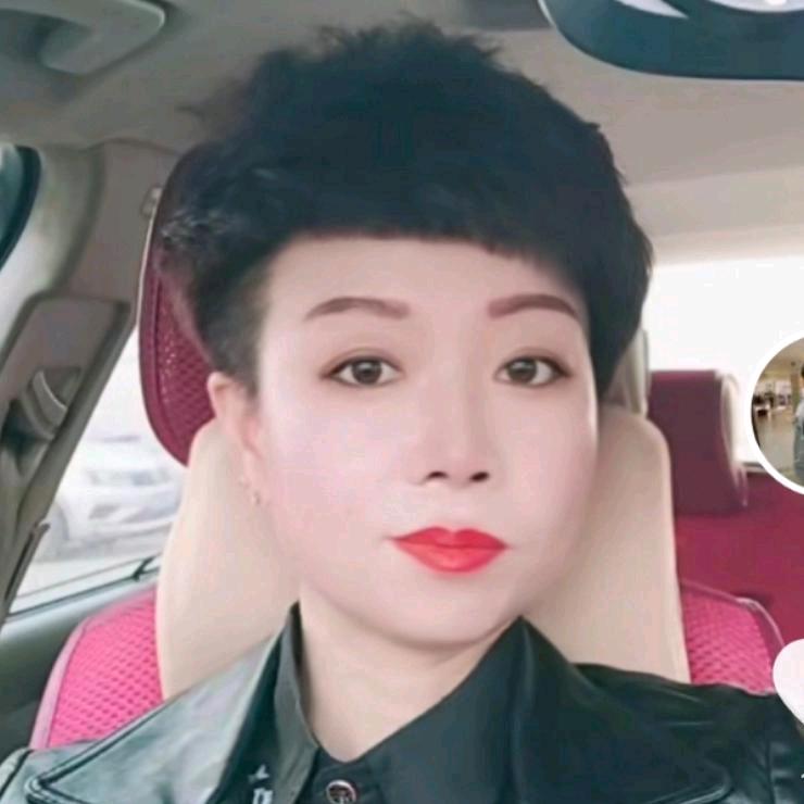 伊人步步高升美丽鞋店