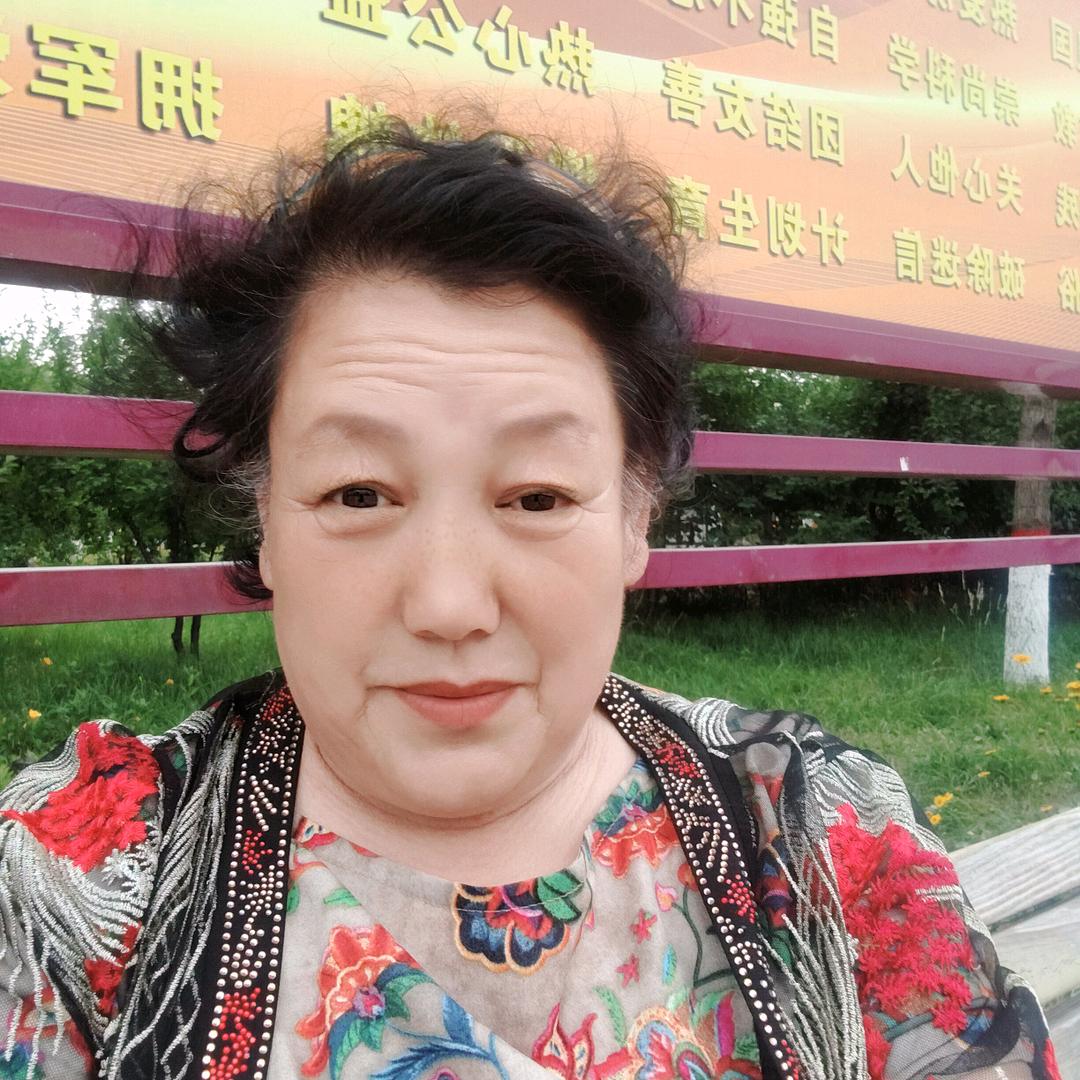 ，红娘郝秋萍